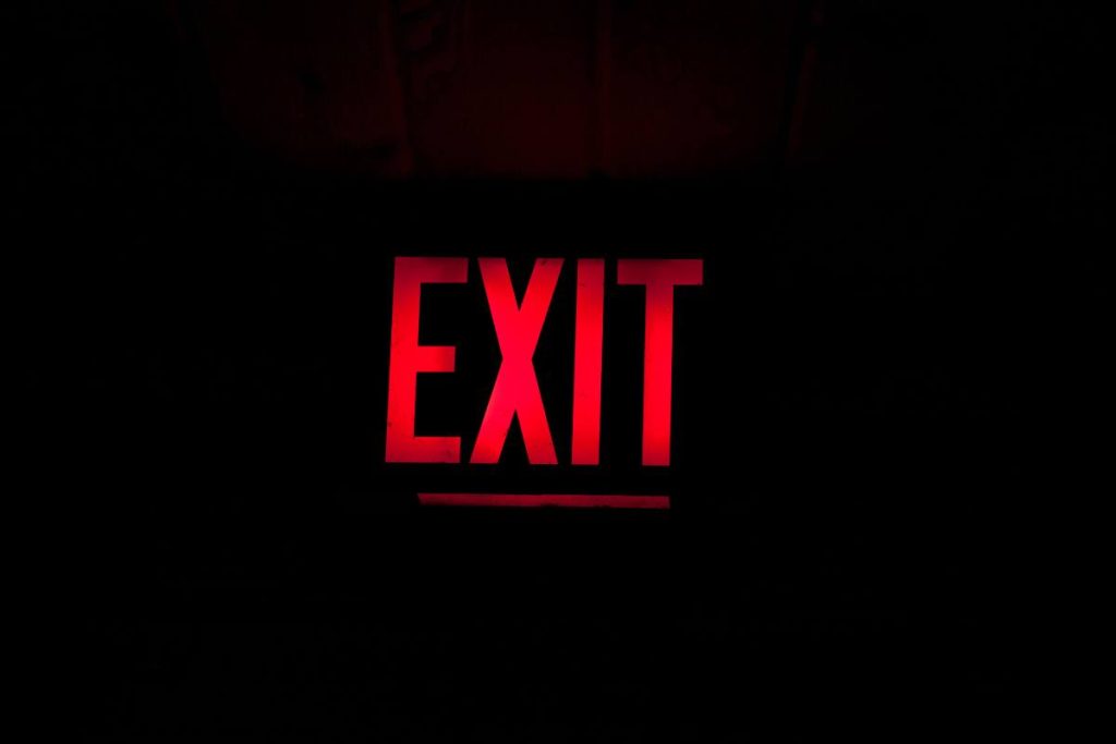 exit (capa)